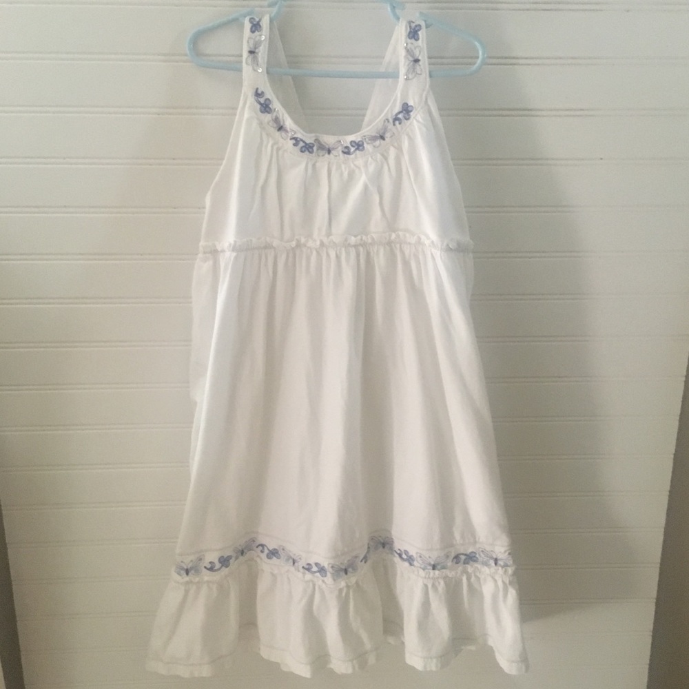 White Girls Gap Cotton embroidered sundress w pockets size 10 butterflies